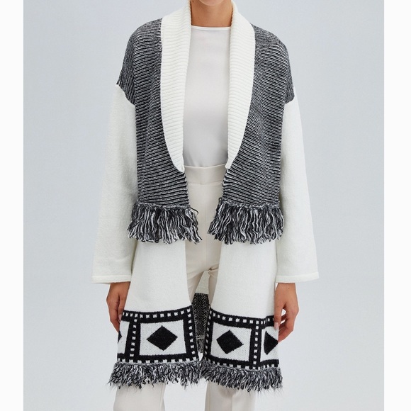 33 Salon Designer Privé Fringe Detailed Long Knit Cardigan - Picture 3 of 3